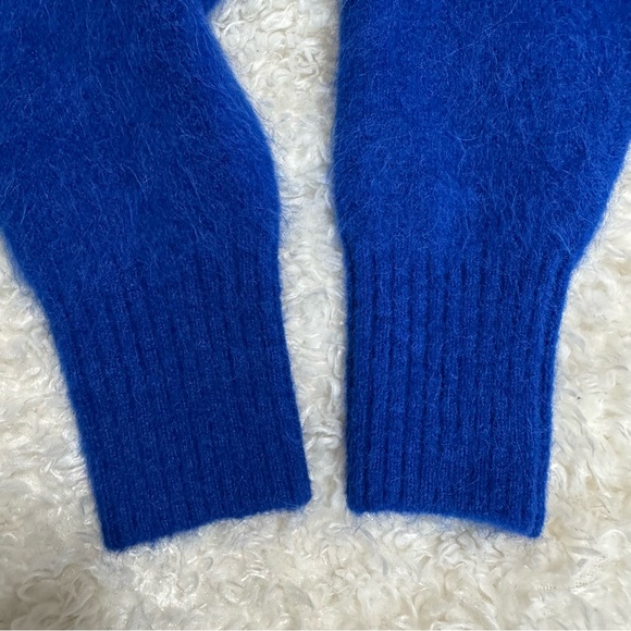 Pistola Sara Shrunken Crewneck Sweater Alpaca Blend in vibrant "Azure Blue - Picture 9 of 13